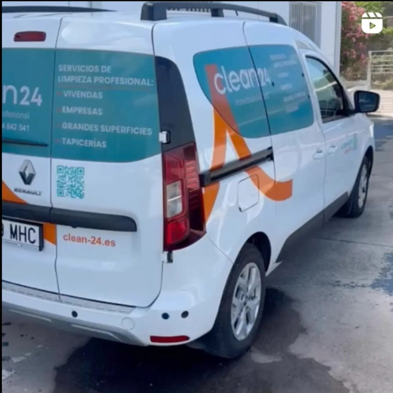 coche de limpieza claen-24.es